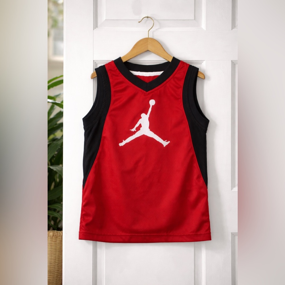 ❤️🖤 Jordan Jumpman Basketball Tank Top – Kids – Like New 🖤❤️